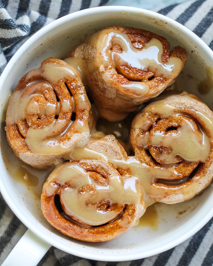 Cinnamon Roll in a Mug - i am baker