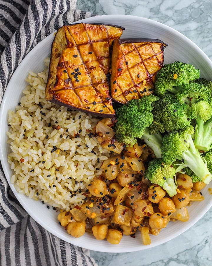 Miso chickpeas with eggplant, broccoli and brown rice.