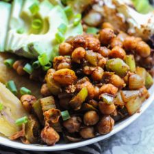 Mustard Chili Chickpeas