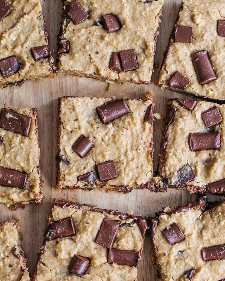 Vegan chickpea blondies cut into even squares.