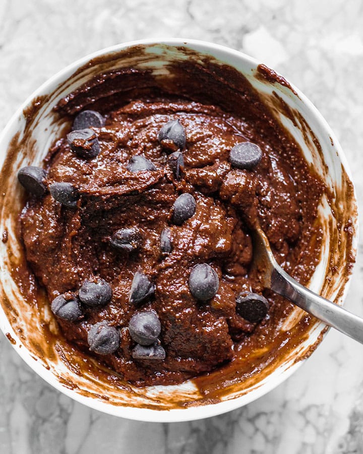 Brownie batter mixed in with chocolate chips.