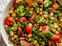 https://plantbasedrdblog.com/wp-content/uploads/2020/09/southwest-chickpea-blackbean-salad_feat-260x195.jpg