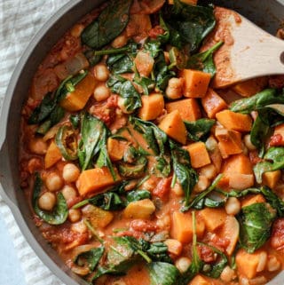 Easy Chickpea Tomato Stew - Plant Based RD