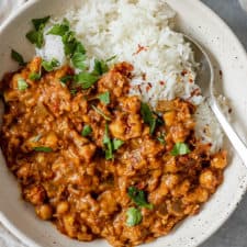 Chickpea Coconut Curry