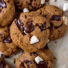 Pumpkin Chocolate Chip Marshmallow Cookies